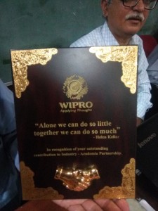 12484853_908172409281938_44641283038164702_o