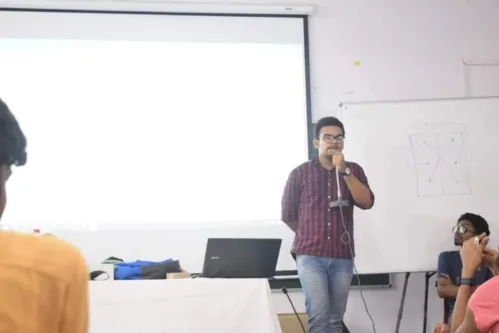 3rd year students of UEM Jaipur conducted Hands-on Robotics Workshop for their juniors of 1st and 2nd year