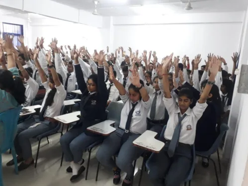 Workshop conducted on Health and Happiness by Dr. Sapna Malla at UEM Jaipur