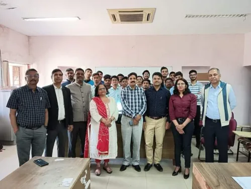 School of Management UEM Jaipur is association with MSME successfully conducted Two days Management Development Programme (MDP) on 27th & 28th Feb 2023. The Datarme was delivered in an experience-sharing format, with exercises, cane studies and encouraged participants and faculty to interact freely.