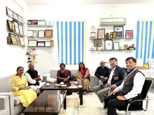 UEM Jaipur celebrates International Women’s Day with Ms Mili Das, a renowned poet of West Bengal Marking the weeklong series of events on the eve of forthcoming International Women’s Day, Ms Mili Das, a renowned poet of West Bengal was the ‘ Guest of Honour’ in University of Engineering and Management, Jaipur today.