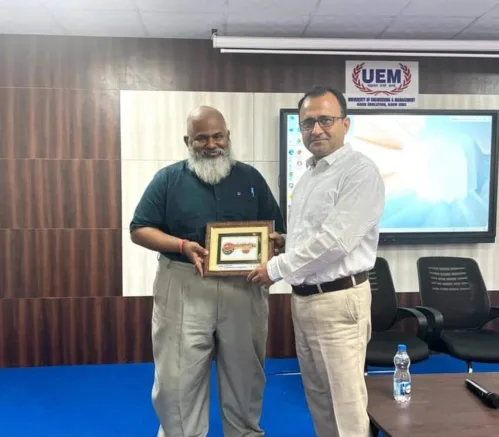 Distinguished Lecture Session by Prof. Saptarshi Basu, Director, Tiger Agro Food Processing Industries Pvt. Ltd. at UEM JAIPUR Prof. Saptarshi Basu delivered a Lecture session today to all the faculty members of UEM Jaipur on Effective Teaching and Learning Style. The session began with the felicitation of the Distinguished Speaker, Prof. Saptarshi Basu, by Prof. (Dr) Aniruddha Mukherjee, Dean, Academics, University of Engineering and Management, Jaipur.