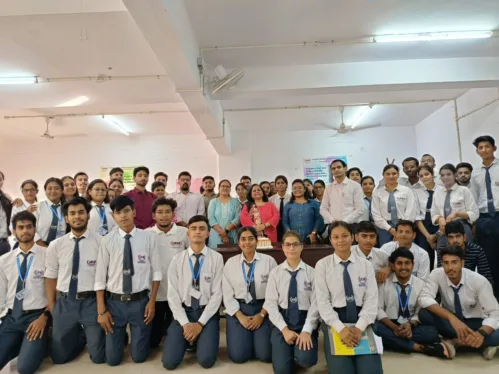 Teachers’ day celebrated by the School of Management, University of Engineering & Management (UEM), JAIPUR