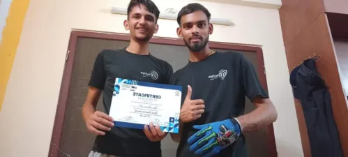 Yesterday, Yogesh Taparia and Sumit Lamba, students of the University of Engineering & Management (UEM), JAIPUR, have stood 2nd runner-up at "Robowars 8kg"