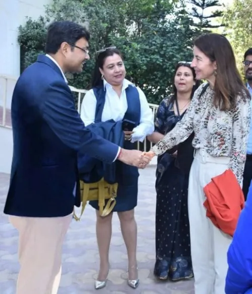 You may read this small but very interesting discussion, with the International Business Woman Ms. Veronica Thavonat, a universal coach.