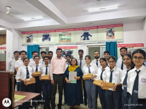 Digital marketing lab Ardunio IoT kits were distributed to MBA 1st year students