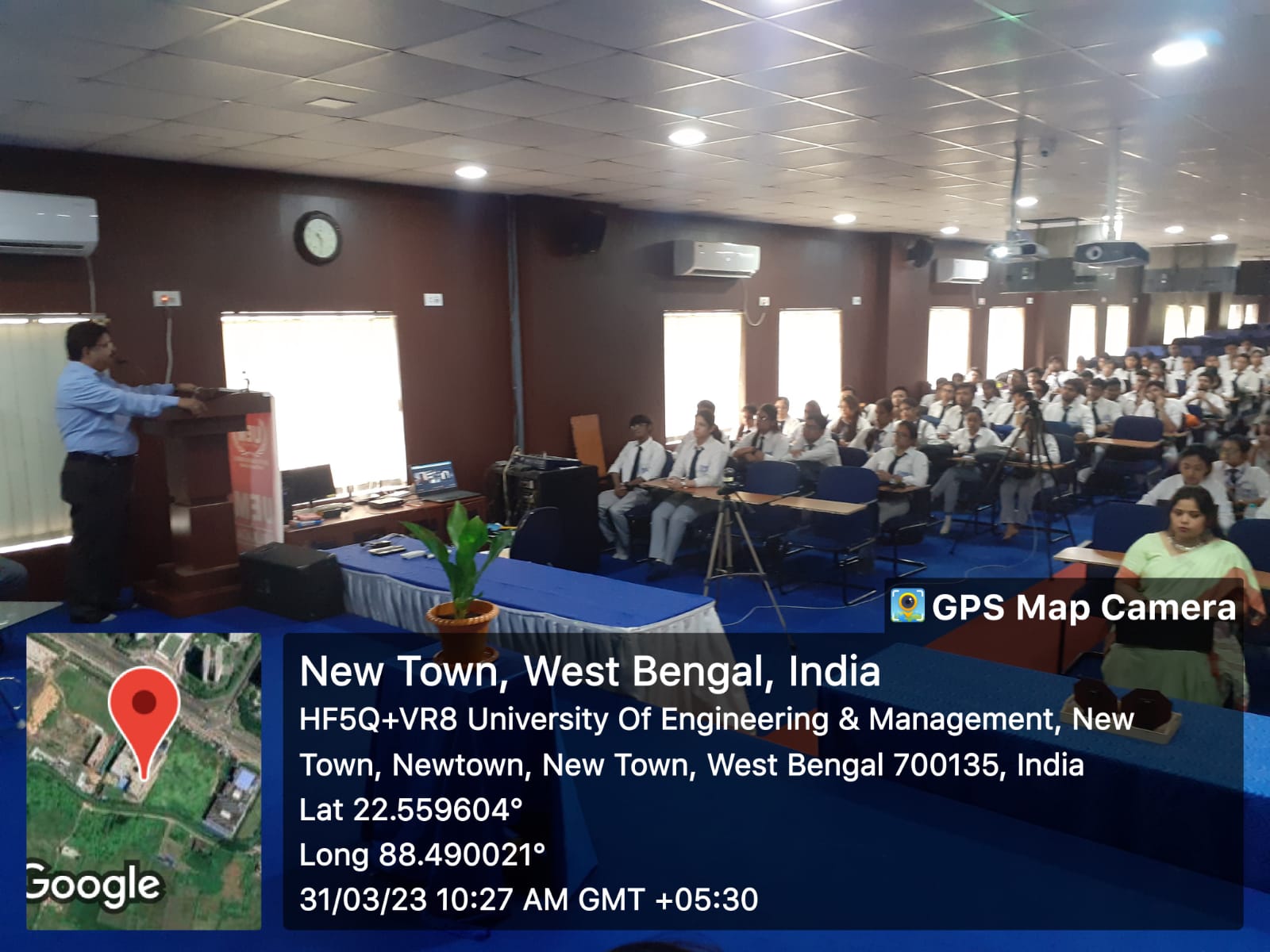 WhatsApp Image 2024-05-29 at 10.49.54 (1)