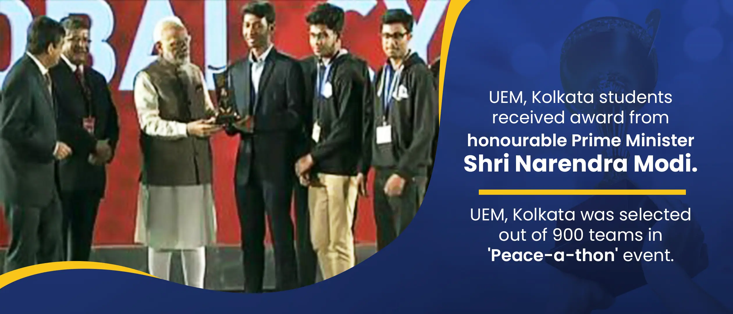 Students Receiving Award From Prime Minister