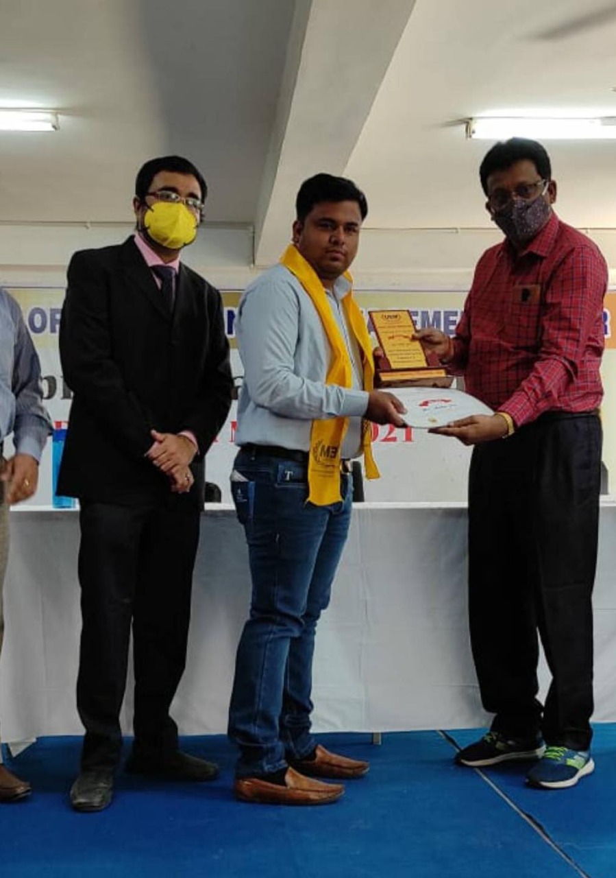 Inspiring Best Teacher Award & Inspiring Academic Leader Award 2021