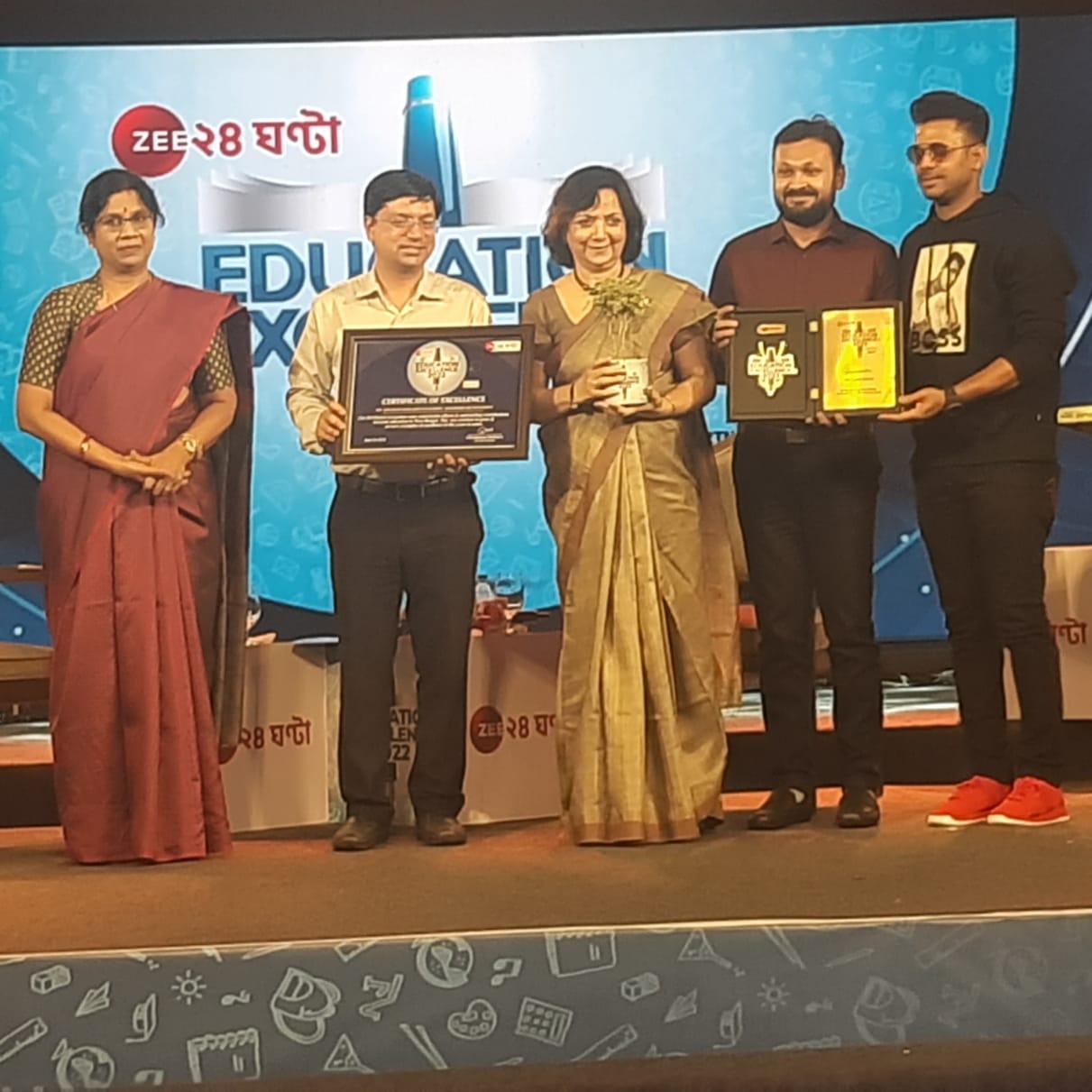 TV9 Education Excellence Award was received by IEM and UEM Group
