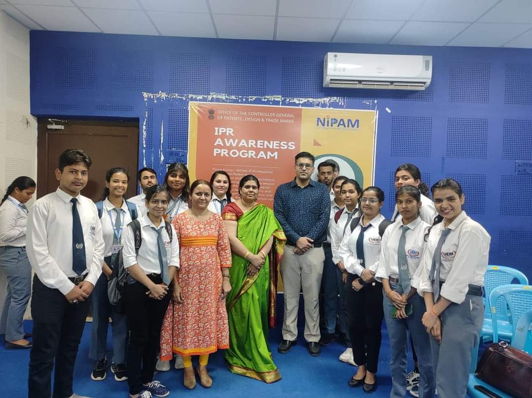 Prof. Dr. Aniruddha Mukherjee, Dean, UEM Jaipur and other professors along with more than 100 students from various courses attended this very informative and interactive session by Ms. Pooja Kumar , NIPAM-IP Professional (Registered Patent Agent, Entrepreneur and Startup Facilitator) and Founder & Director of InnovIntellect, India.