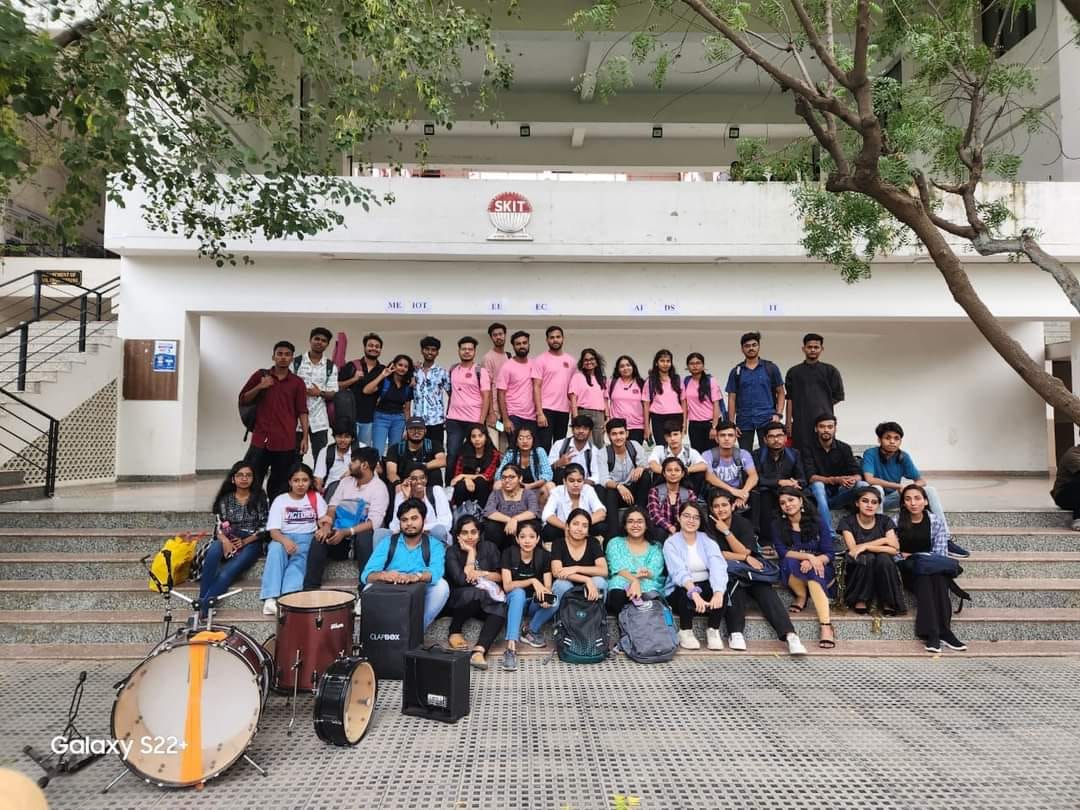 ATRANG Club - the Music and Cultural Club at the University of Engineering & Management (UEM), JAIPUR at Mood Indigo, IT Bombay.