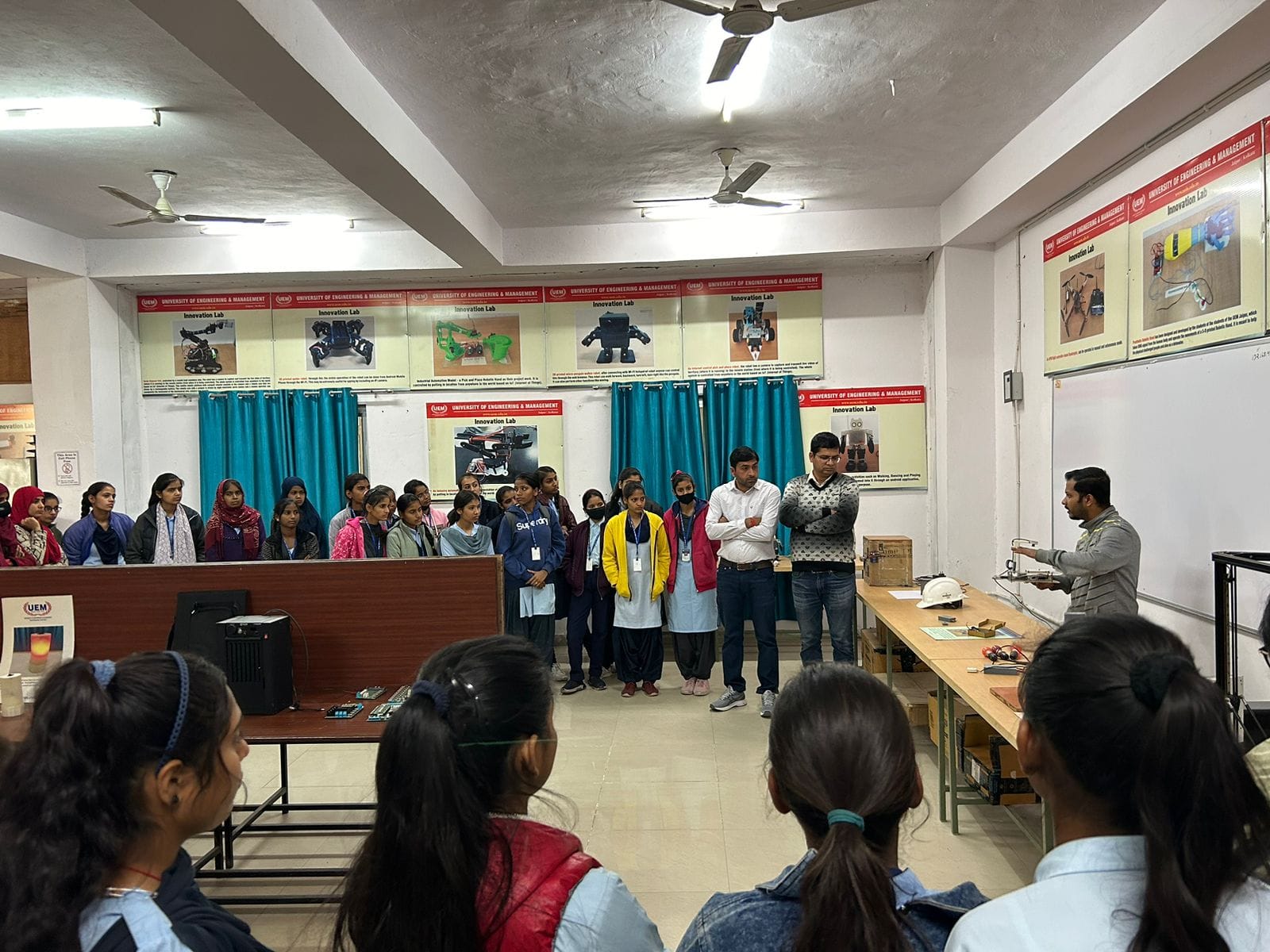 Today 96 class 12 girl students from a school in Sikar visited our UEM JAIPUR university campus.