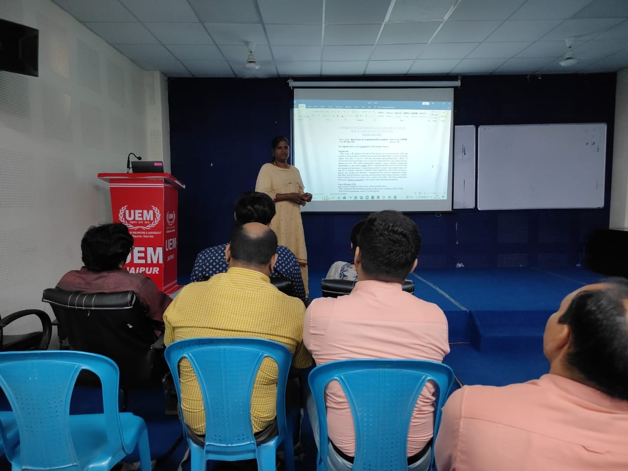 The CSE department held an engaging lesson plan presentation today at tl, Firshe Seminar Halt Floor.