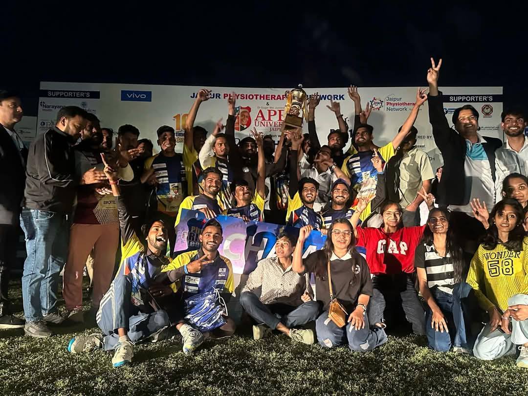Our students of University Of Engineering & Management (UEM), Jaipur, Physiotherapy Department (BPT), have become the champions of Physiotherapy Cricket League Jaipur.
